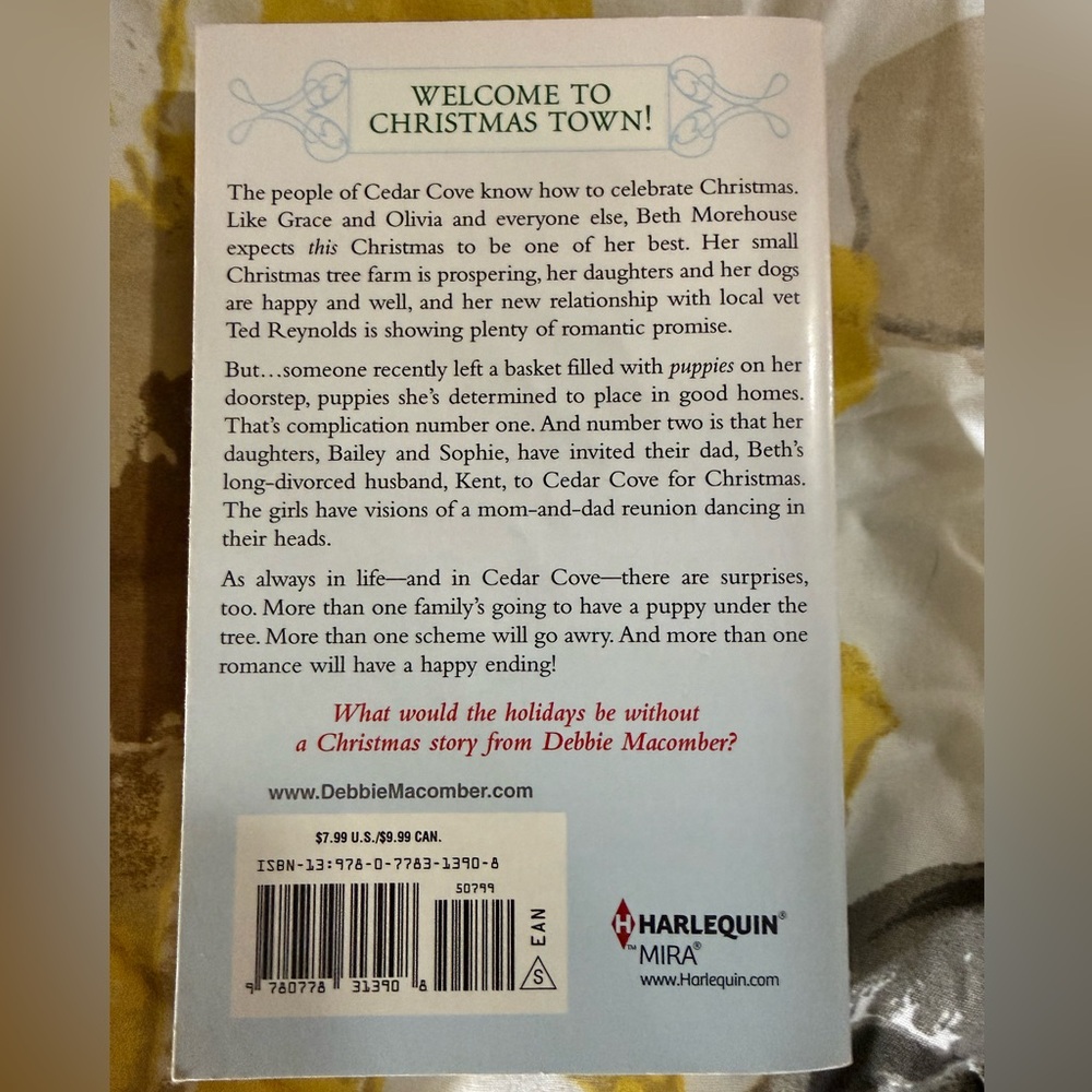 Debbie Macomber Cedar Cove Novel Set - Picture 5 of 5